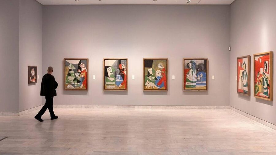 Barcelona: Picasso Walking Tour with Picasso Museum Tickets - What the $37 Picasso experience actually includes