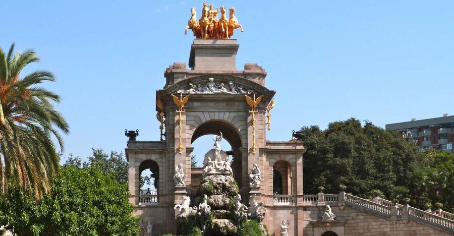 Barcelona: Private Walking Tour with a Local - How the personal guide changes the experience