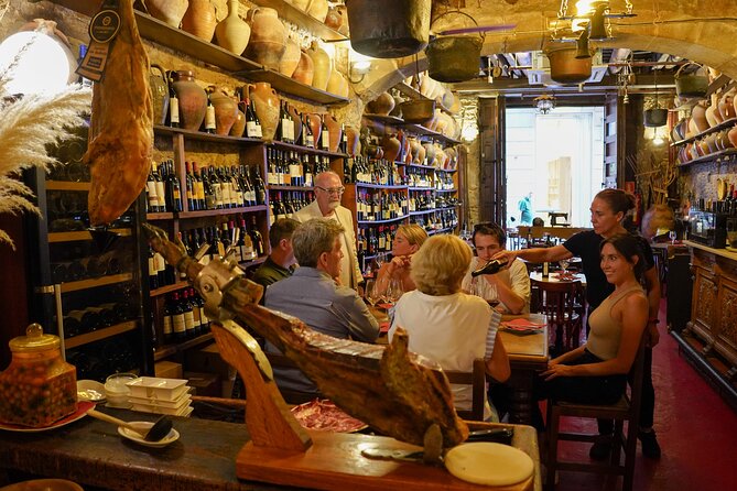 Barcelona Tapas and Wine Experience Small-Group Walking Tour - The meeting-point warning you should take seriously
