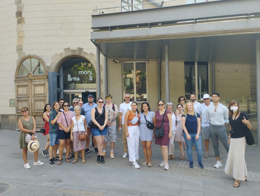 Barcelona: “The Shadow of the Wind” Literary Walking Tour - Why The Shadow of the Wind works so well in Barcelona