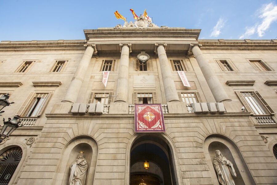 Barcelona: “The Shadow of the Wind” Literary Walking Tour - Through the Gothic Quarter toward Santa Maria del Mar