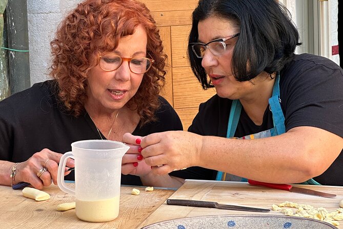 Bari Walking Tour with Pasta Experience - Starting at San Nicola, Bari’s great meeting place