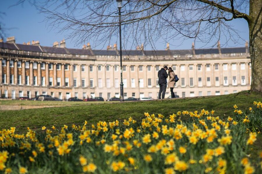 Bath: Bridgerton Filming Locations Walking Tour with Music - Why Bridgerton works so well in Bath