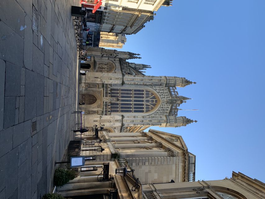 Bath: Walking Tour with Qualified Blue Badge Tourist Guide - What the guides do best