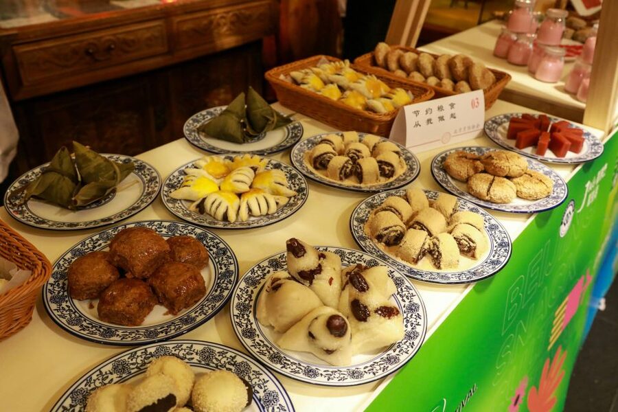 Beijing: Hutong Culinary Walking Tour with 15+ Tastings - Cross Bridge noodles and hot pot bring regional China to Beijing