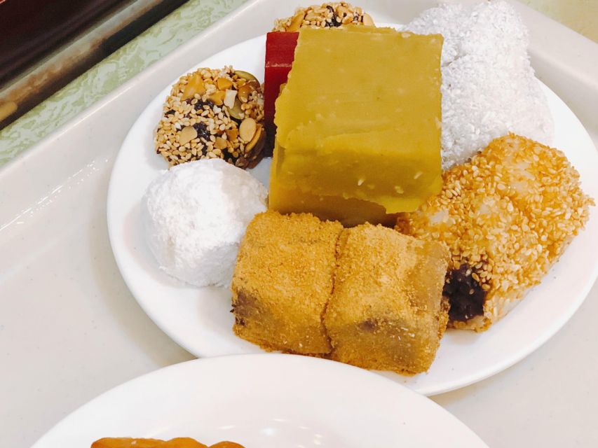 Beijing: Hutong Culinary Walking Tour with 15+ Tastings - Is $76 good value?