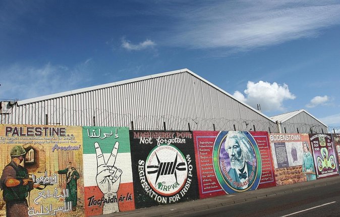 Belfast Political Tour-Conflicting Stories Walking Tour - Key points before you book