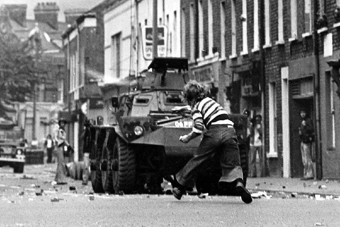 Belfast Political Tour-Conflicting Stories Walking Tour - What the tour explains about the Troubles