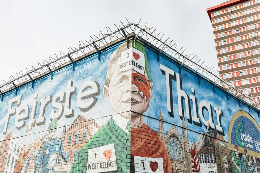 Belfast: The Troubles Walls & Bridges Guided Walking Tour - Key points to know before you book