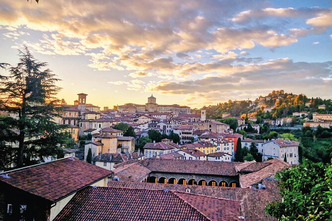 Bergamo: Digital Guide made by a Local for your walking tour - Monuments, photographs, and the practical route
