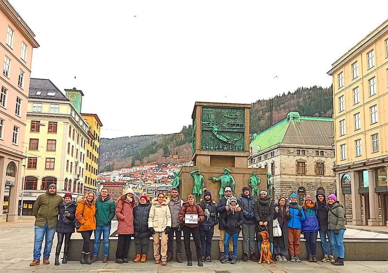 Bergen: Guided Walking Tour with Local Guide - Why this walk is a smart way to meet Bergen