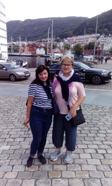 Bergen: Private Walking Tour with a Local - Why local guides make the difference