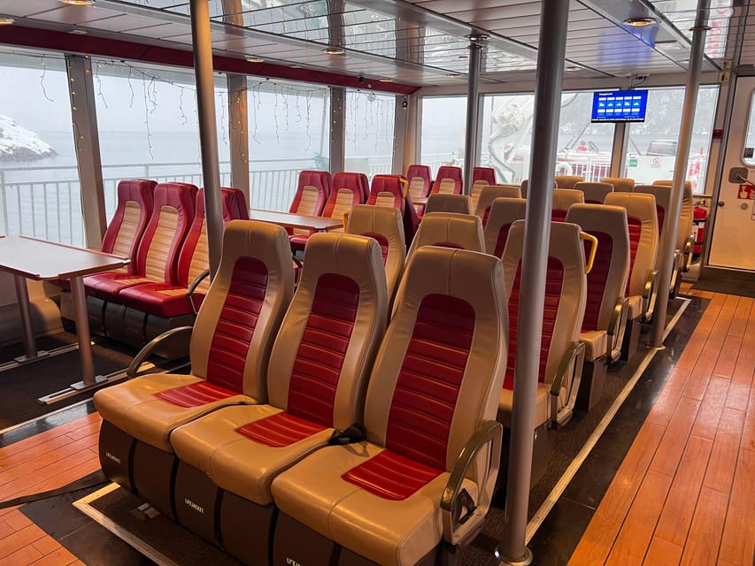 Bergen: Sightseeing Walking Tour with Ferry Ride - What the two-hour format gives you