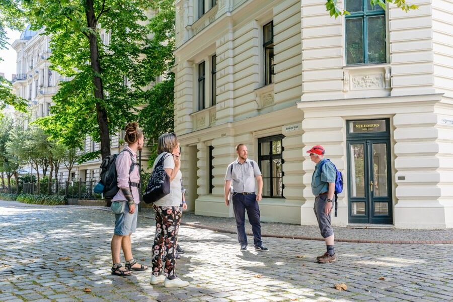 Berlin: 2.5-Hour Walking Tour through Kreuzberg 61 - Why Kreuzberg 61 feels different from central Berlin