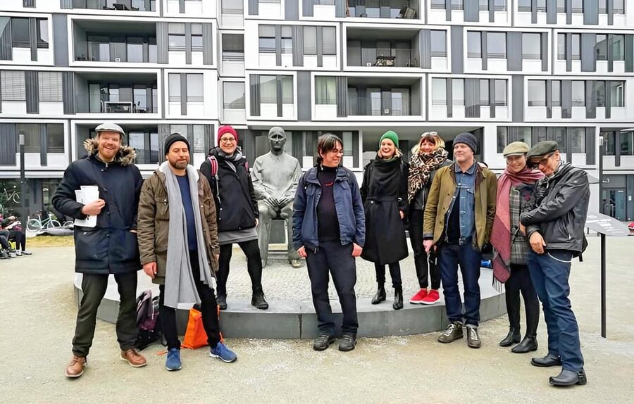 Berlin: David Bowie & 1970s Berlin Guided Walking Tour - KaDeWe, clubs, and Bowie’s West Berlin routine