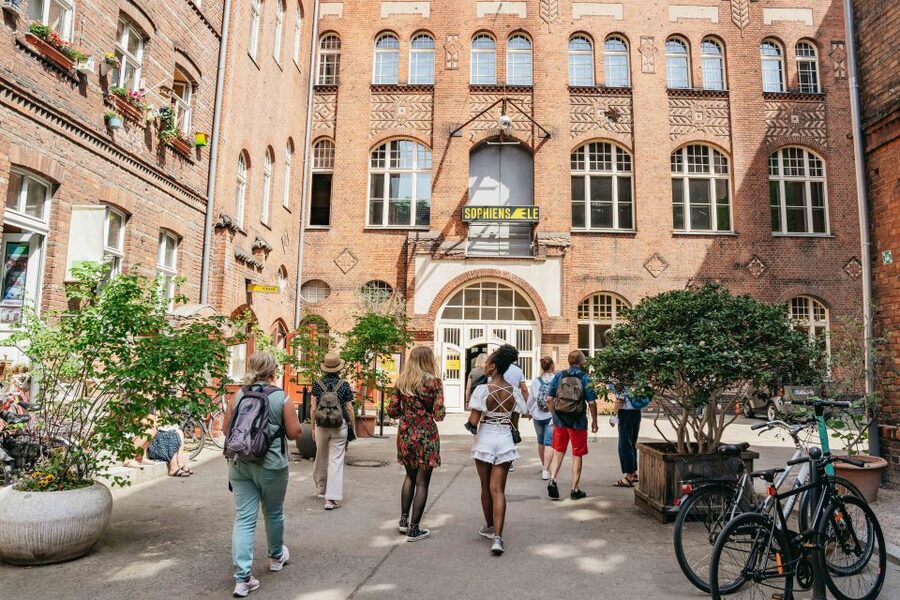 Berlin: Hidden Backyards Guided Walking Tour - Rosenhöfe, Sophienkirche, and the slower pace of Mitte