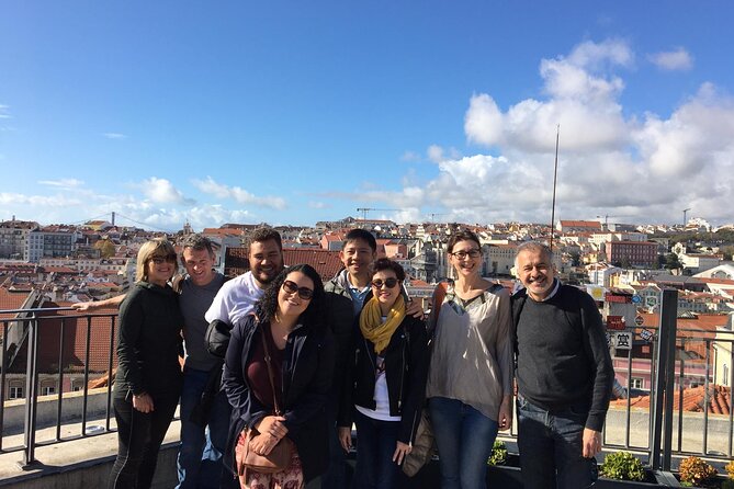 Best of Lisbon Private Walking Tour - Guides, pacing, and the small details that matter