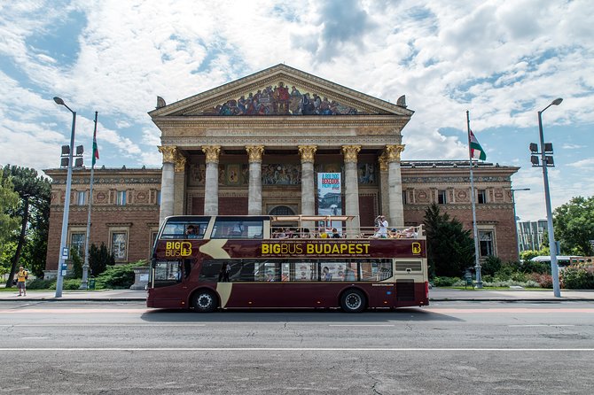 Big Bus Budapest Hop-On Hop-Off Bus and Walking Tour - A useful first look at Budapest