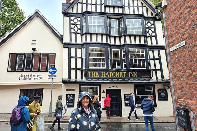 Blackbeard to Banksy - The Ultimate Walking Tour of Bristol - Banksy, local artists, and art you could miss