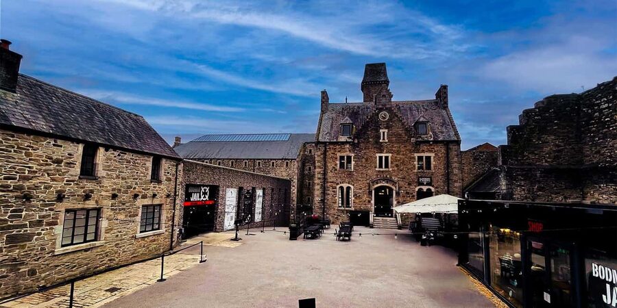 Bodmin: Bodmin Jail Entry Ticket & Dark Walk - Starting with the Dark Walk