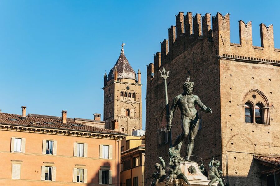 Bologna: City Center Walking Tour - Meeting Neptune at the center of Bologna
