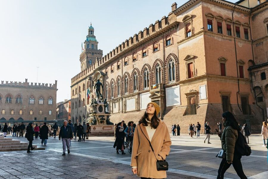 Bologna: City Center Walking Tour - Santo Stefano adds a quieter contrast