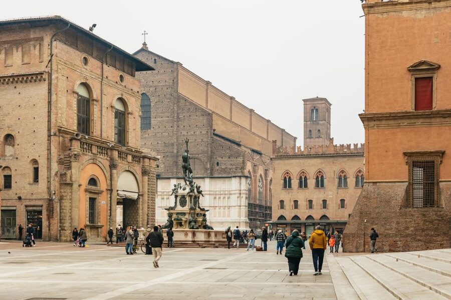 Bologna: City Center Walking Tour - Timing, clothing, and practical comfort