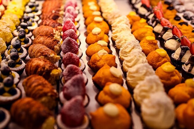 Bologna Food & Market Tour with 6 Tastings, Pasta, Wines & More - Watching pasta take shape