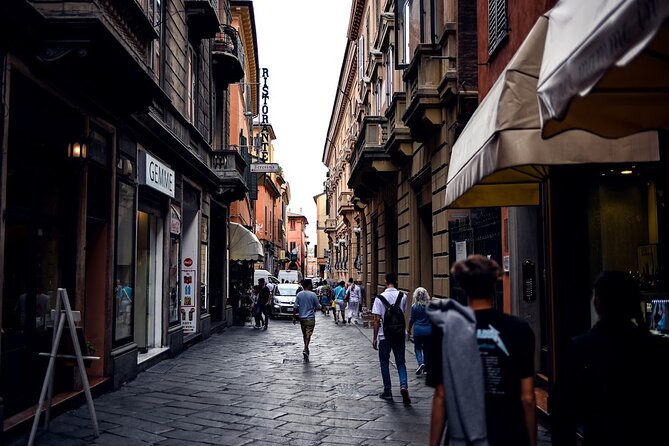 Bologna Food & Market Tour with 6 Tastings, Pasta, Wines & More - Three ages of Modena balsamic vinegar