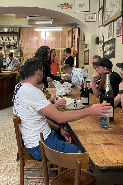 Bologna: Walking Food Tour and Highlights with a Local Guide - Via Drapperie and Bologna’s food streets