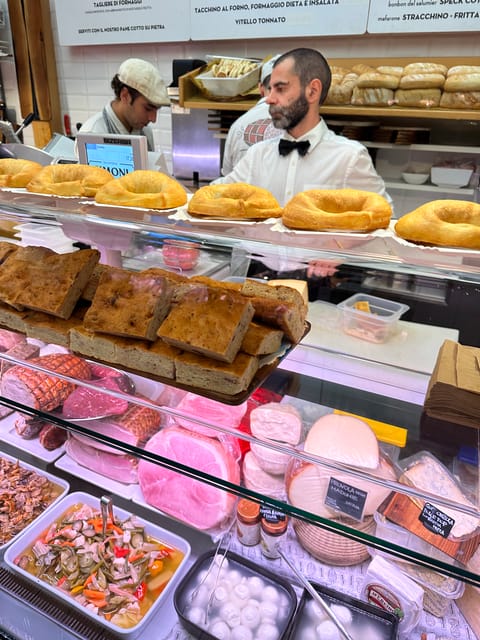 Bologna: Walking Food Tour and Highlights with a Local Guide - Vicolo Ranocchi and the Two Towers