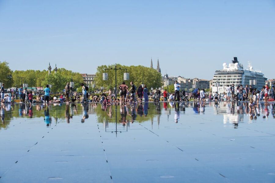 Bordeaux: Guided Walking Tour - Starting at Place des Quinconces