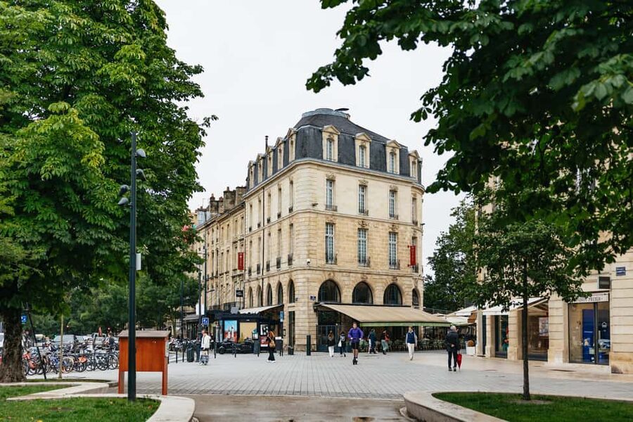 Bordeaux: Mystery and Myths Walking Tour - From broad squares to narrow medieval lanes