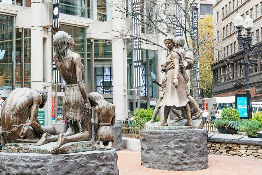 Boston: 2-Hour Historic Walking Tour - Beacon Hill’s Gaslights and Grand Homes