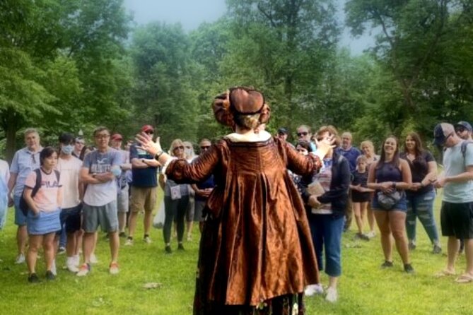 Boston Freedom Trail Walking Tour with Costumed Guide - From Boston Common to the golden dome