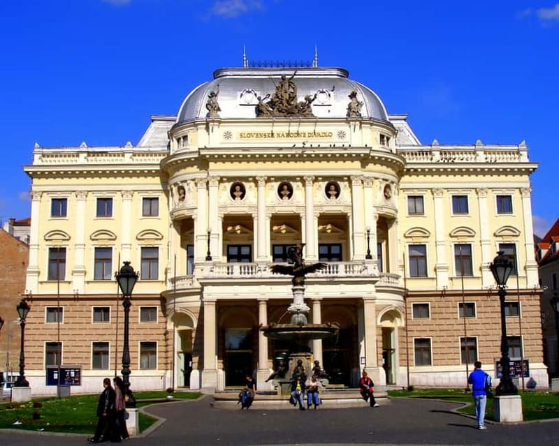 Bratislava Walking Tours with Licensed Guides - St. Martin’s Cathedral and the coronation route