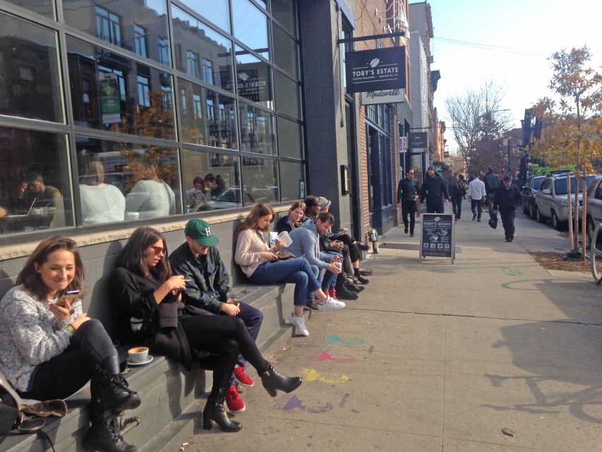 Brooklyn: 2-Hour Best of Brooklyn Walking Tour -Williamsburg - Street art, graffiti, and the creative side of the neighborhood