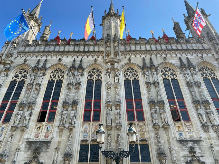 Bruges Guided Walking Tour: Stories, Mysteries and People - Small bridges and the quiet beauty of Bonifacius Bridge