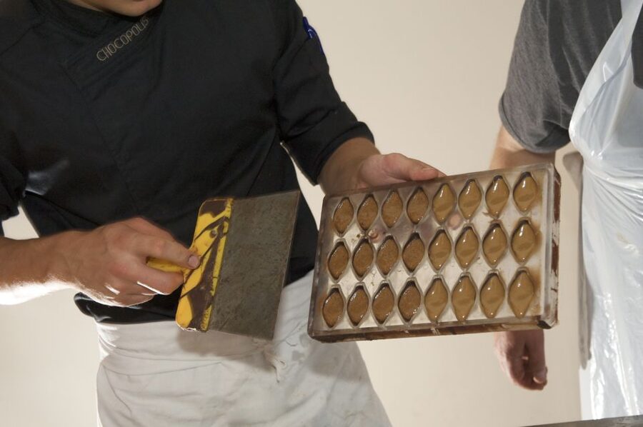 Brussels: Chocolate Workshop and Guided Walking Tour - The 1-hour-15-minute workshop