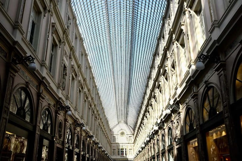 Brussels Highlights: Walking & Bus Tour with Waffle Tasting - Grand Place, where the walking tour begins