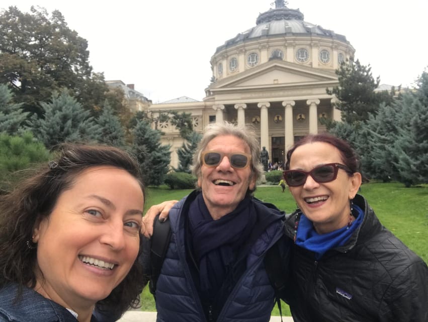 Bucharest: Guided Walking Tour with Romanian Snack - Cărturești Carusel and Bucharest’s restored face