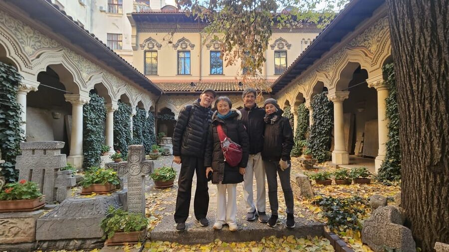 Bucharest: Guided Walking Tour with Romanian Snack - From Unirii Square to the Palace of the Parliament