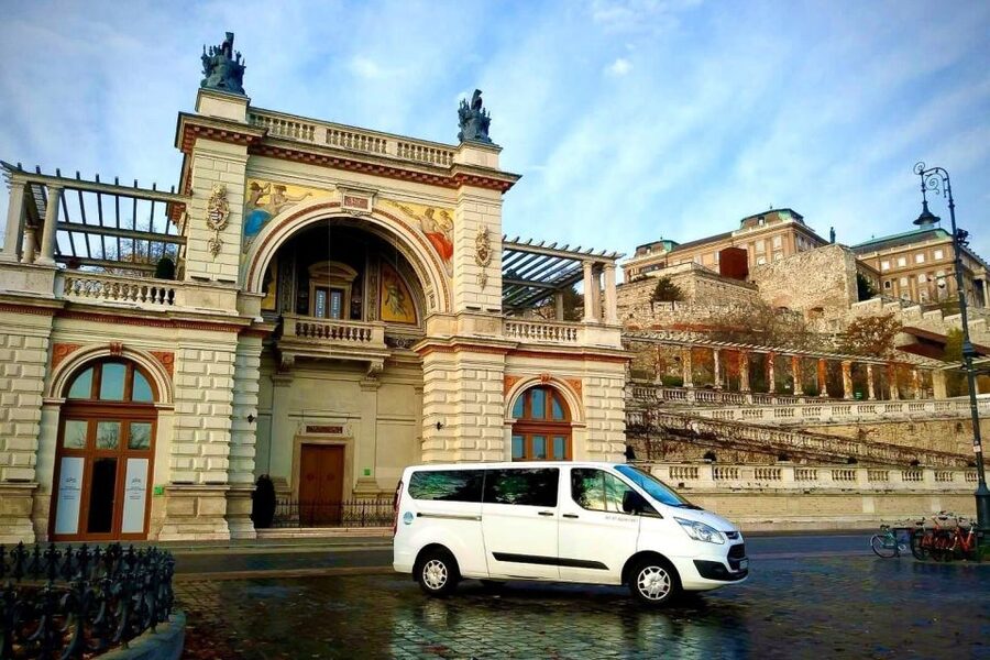 Budapest: 3-Hour Grand City Tour and Castle Walk - Key points to know before you book