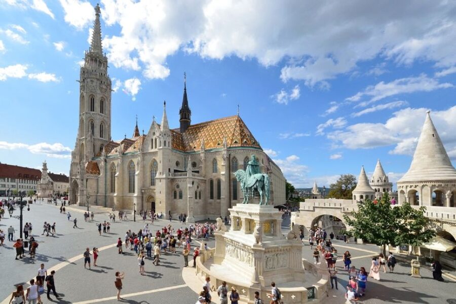 Budapest: 3-Hour Grand City Tour and Castle Walk - A fast first look at Budapest from both banks