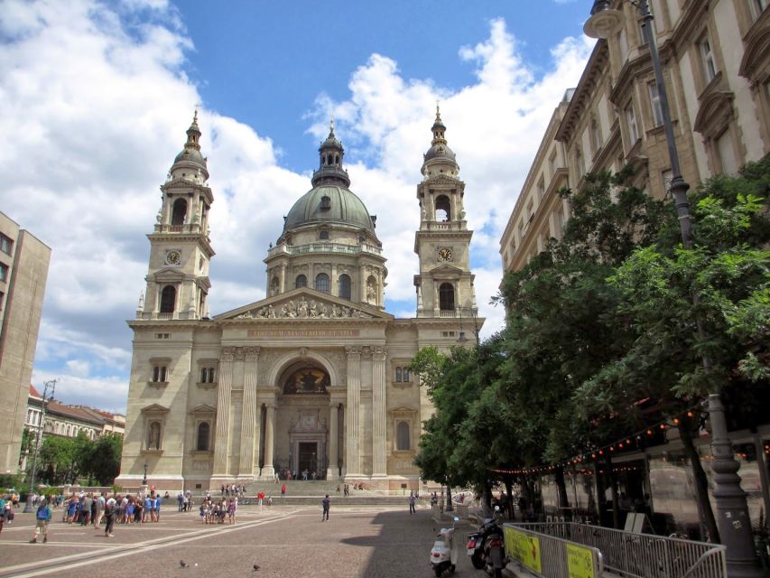 Budapest: 3-Hour Walking Tour of Pest with a Historian - Starting in the heart of Pest