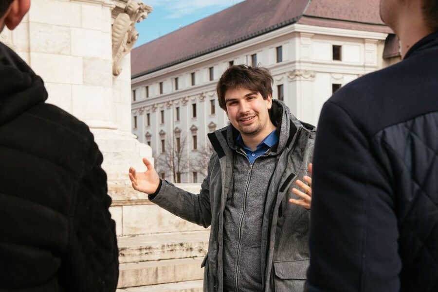 Budapest: Buda Castle District Walking Tour with a Historian - Why this Buda Castle walk is worth your morning