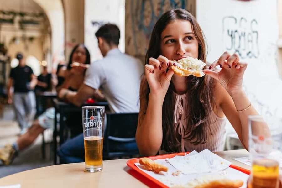 Budapest Food Walking Tour: Eat, Sip & Explore Like a Local - Soup and street food in District 7