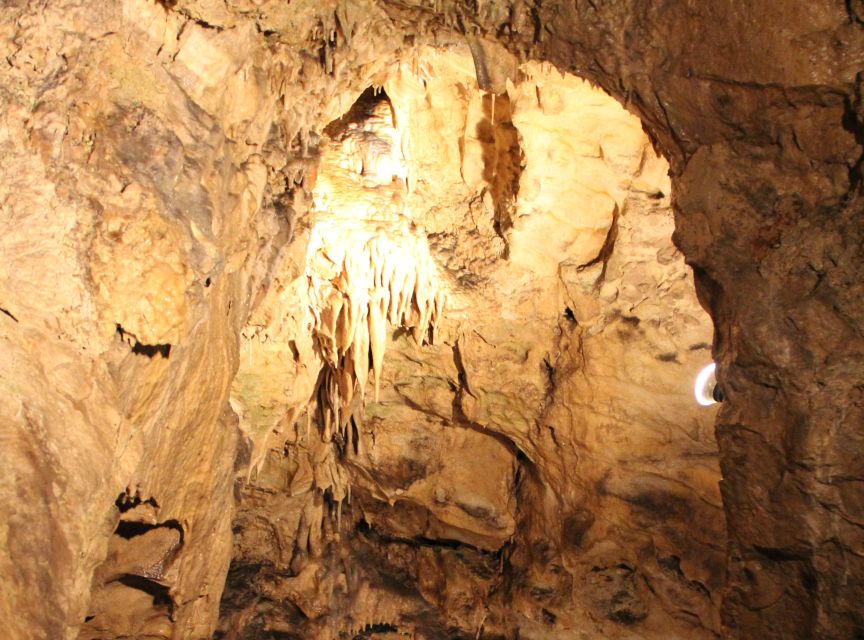 Budapest: Semlő-hegyi & Pál-völgyi Caves Guided Walking Tour - FAQ