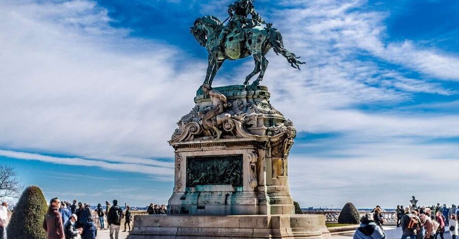 Budapest: Walking Tour in German - Leopoldstadt and the Pest side of the Danube