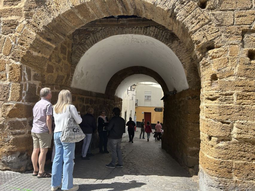 Cadiz: City Center Guided Walking Tour - Starting among Cadiz’s grand civic buildings